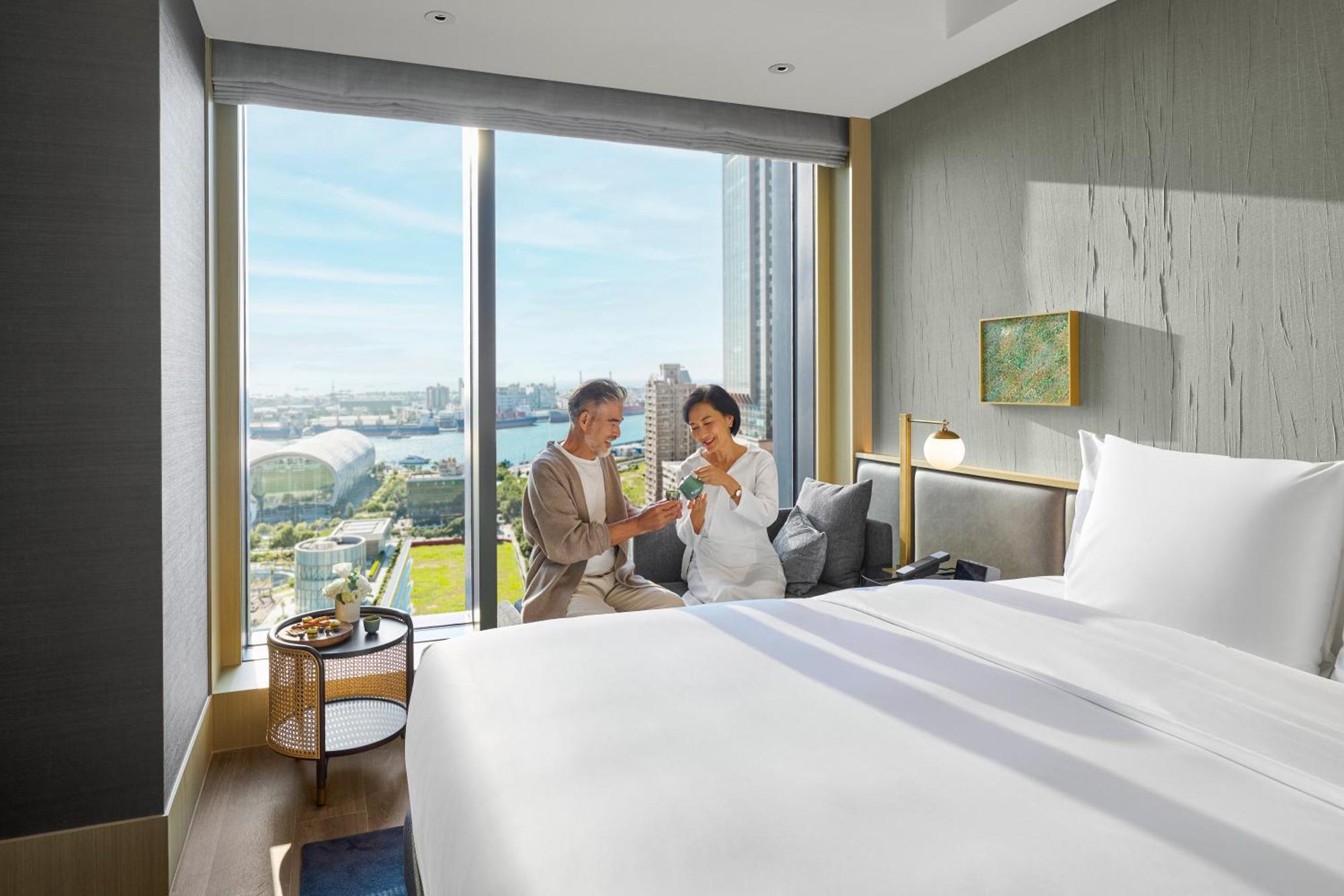 Intercontinental Kaohsiung By Ihg Hotel Стая снимка A guest room at the hotel