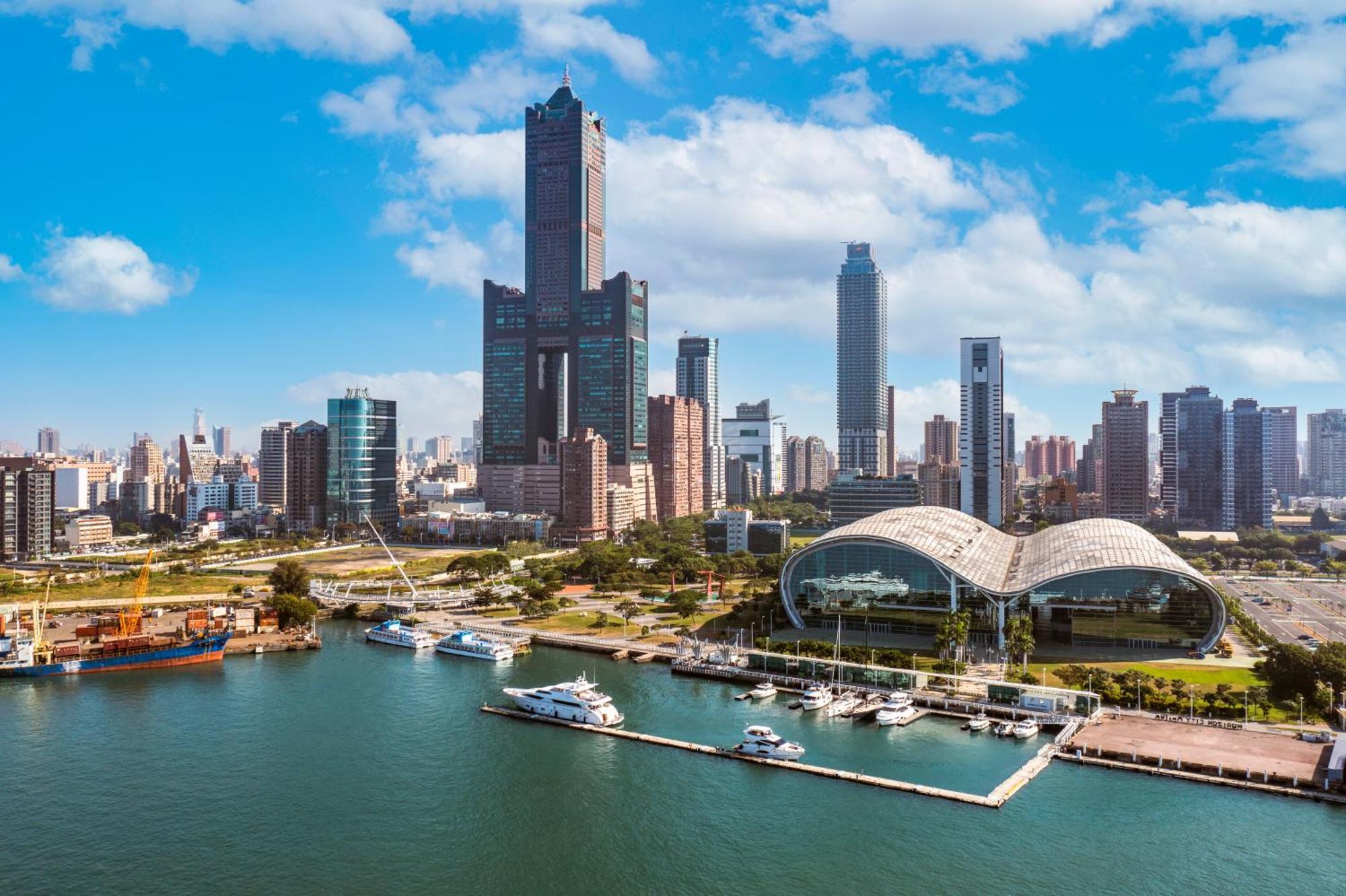 Intercontinental Kaohsiung By Ihg Hotel Екстериор снимка Kaohsiung